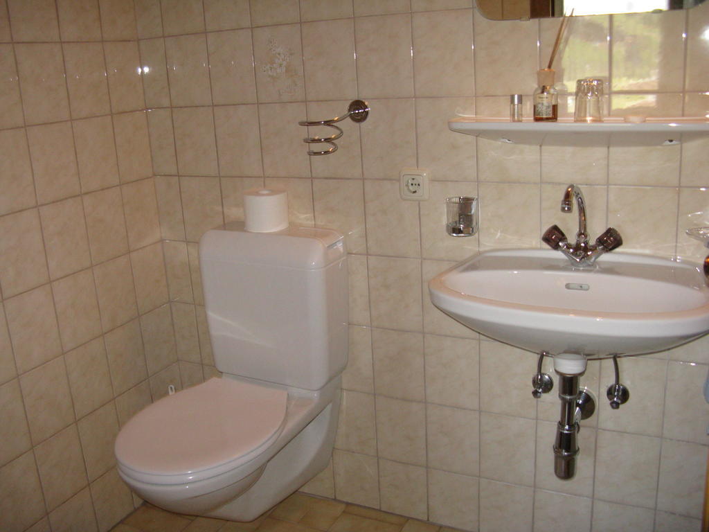 Gasthof Zur Einkehr Sankt Leonhard im Pitztal Room photo