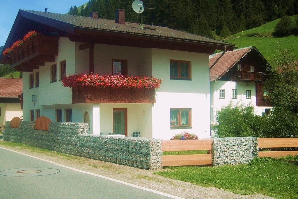 Gasthof Zur Einkehr Sankt Leonhard im Pitztal Room photo