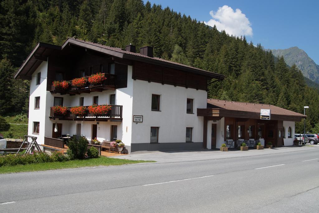 Gasthof Zur Einkehr Sankt Leonhard im Pitztal Exterior photo