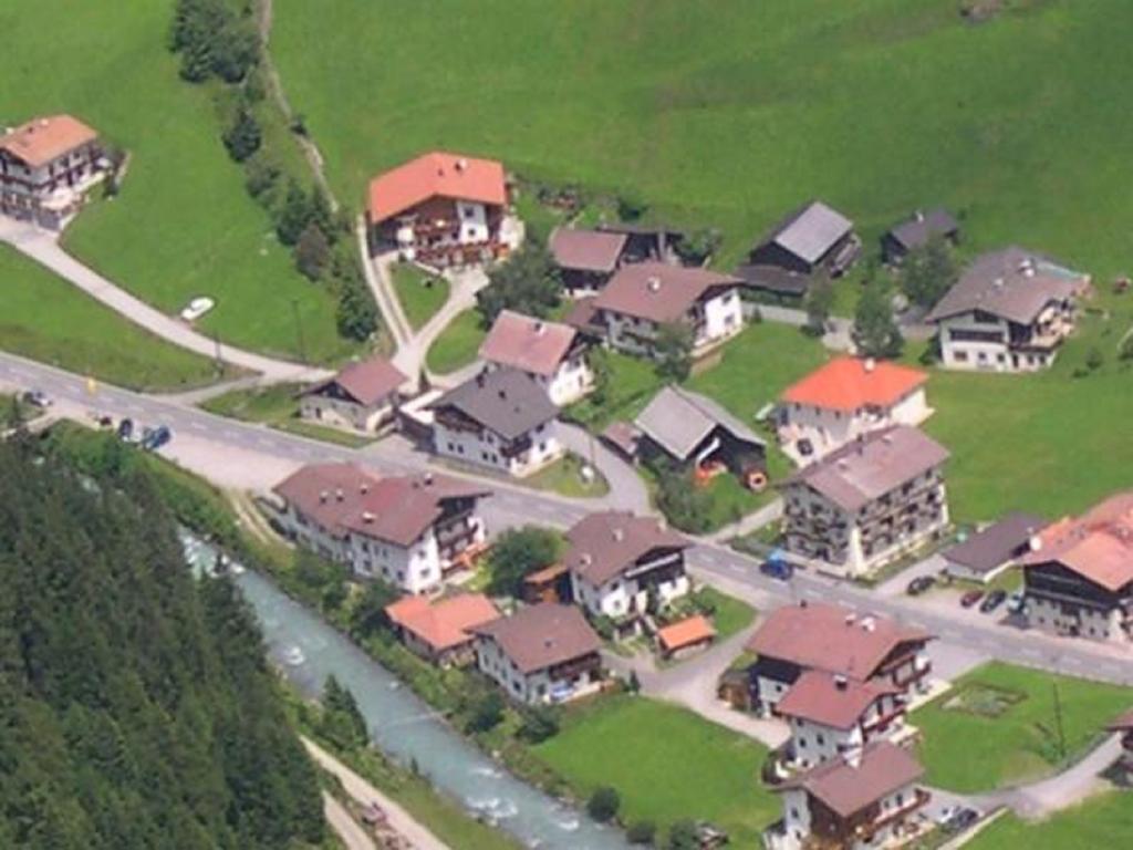 Gasthof Zur Einkehr Sankt Leonhard im Pitztal Exterior photo